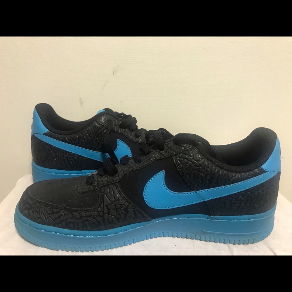 🔥 AUTHENTIC AIR NIKE ONES LOW BLK VIVID BLUE BARL